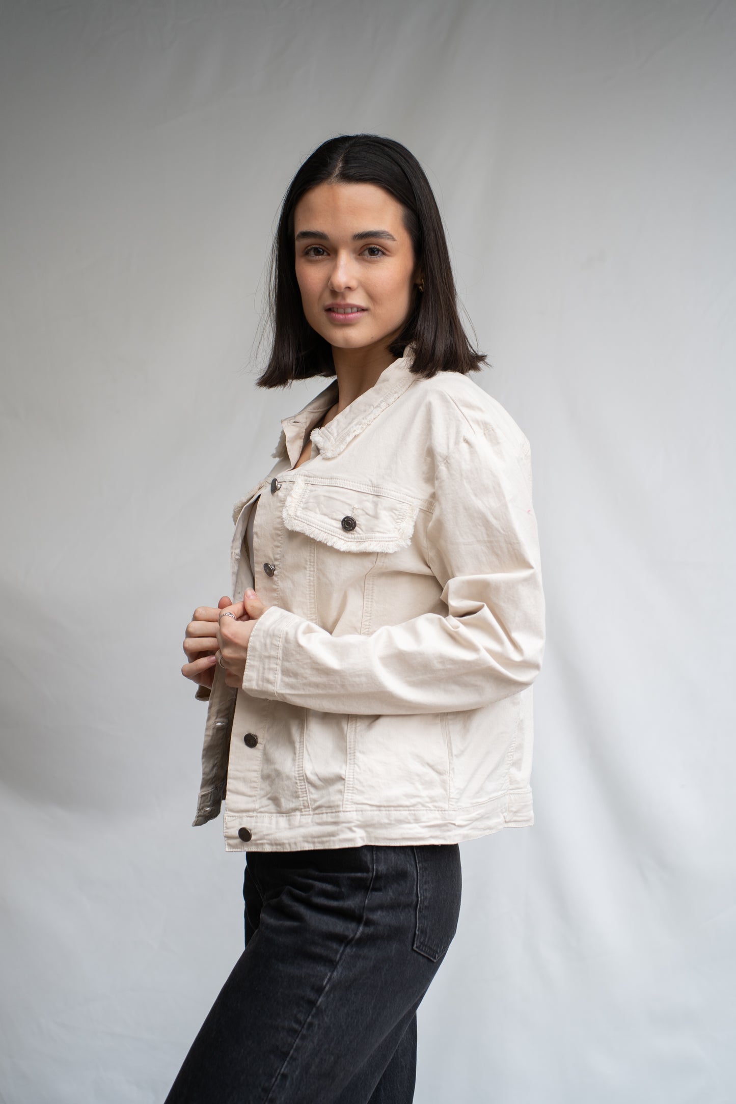 Chaqueta Macarena Beige Básica-Chaqueta-Picaflor