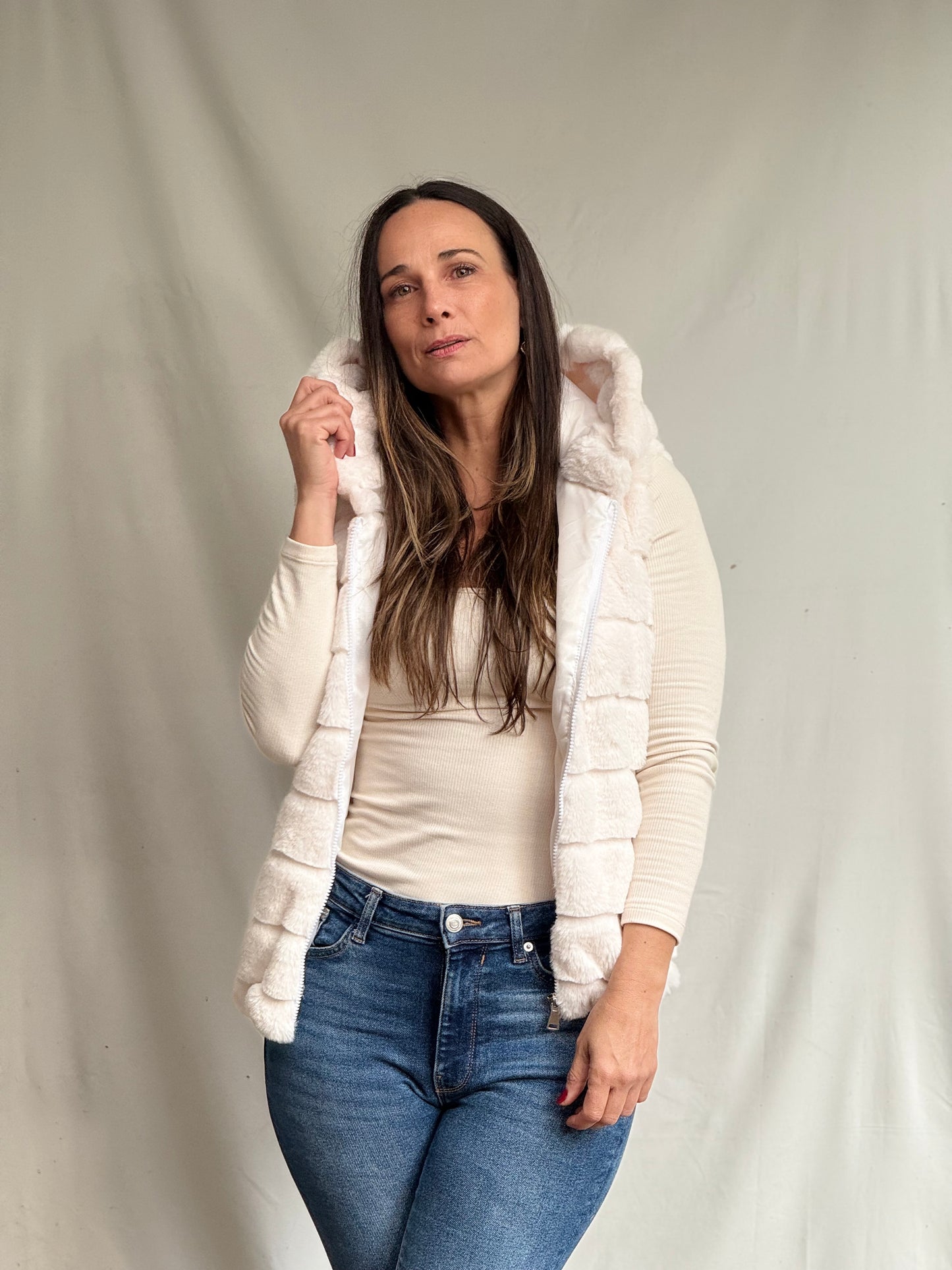 Chaqueta Mirella Blanca Peluda-Chaqueta-Picaflor