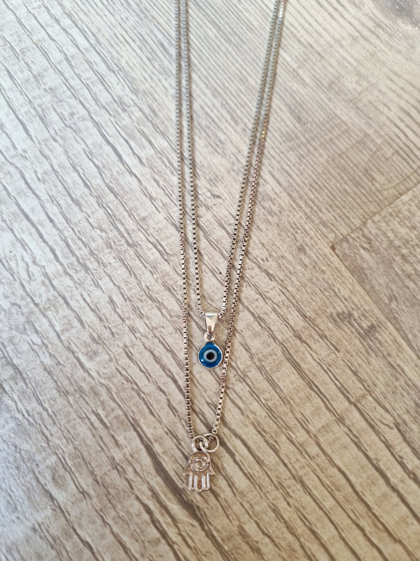 Collar Capi Plateado