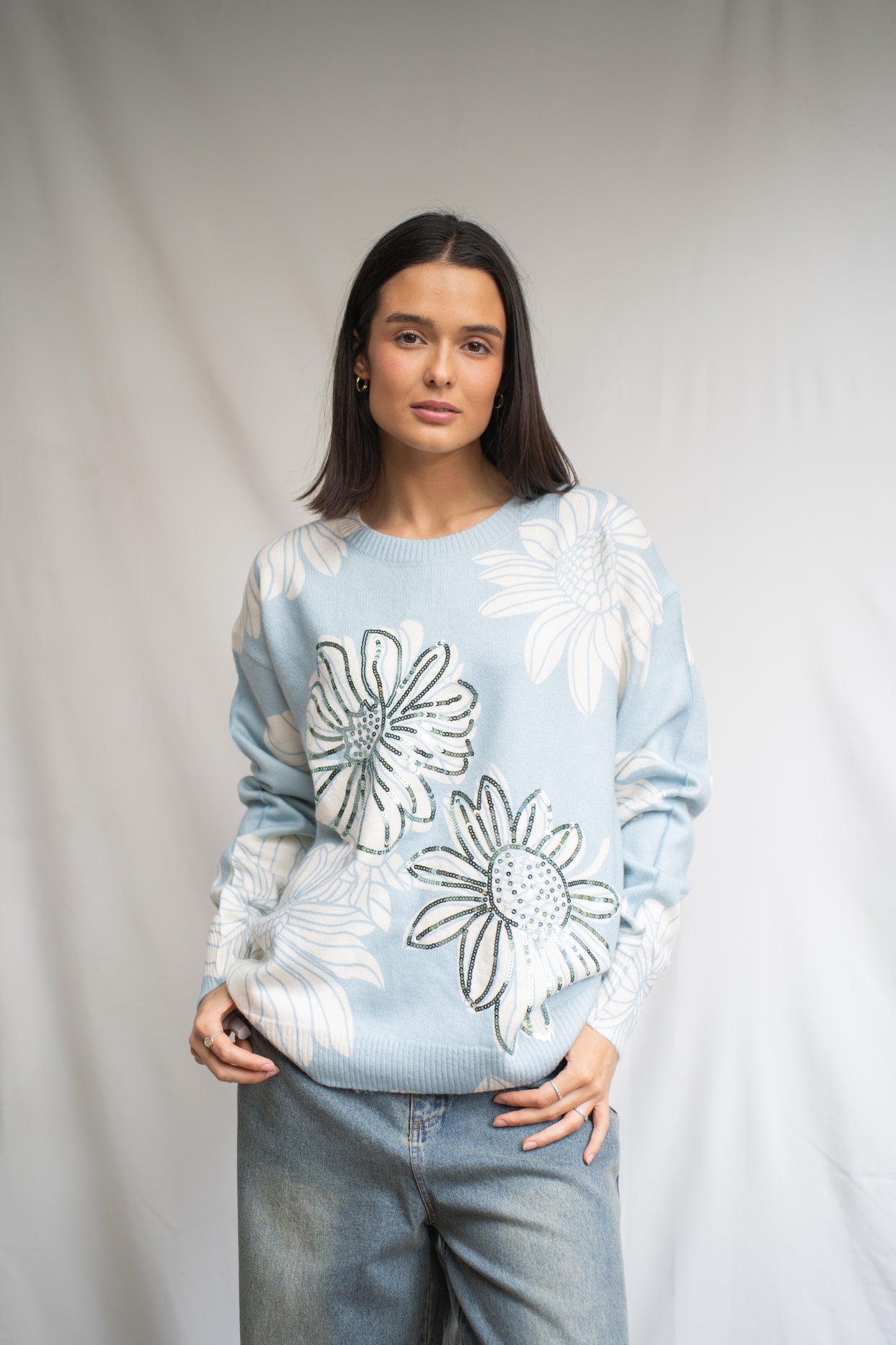 Sweater Luz Celeste Flores