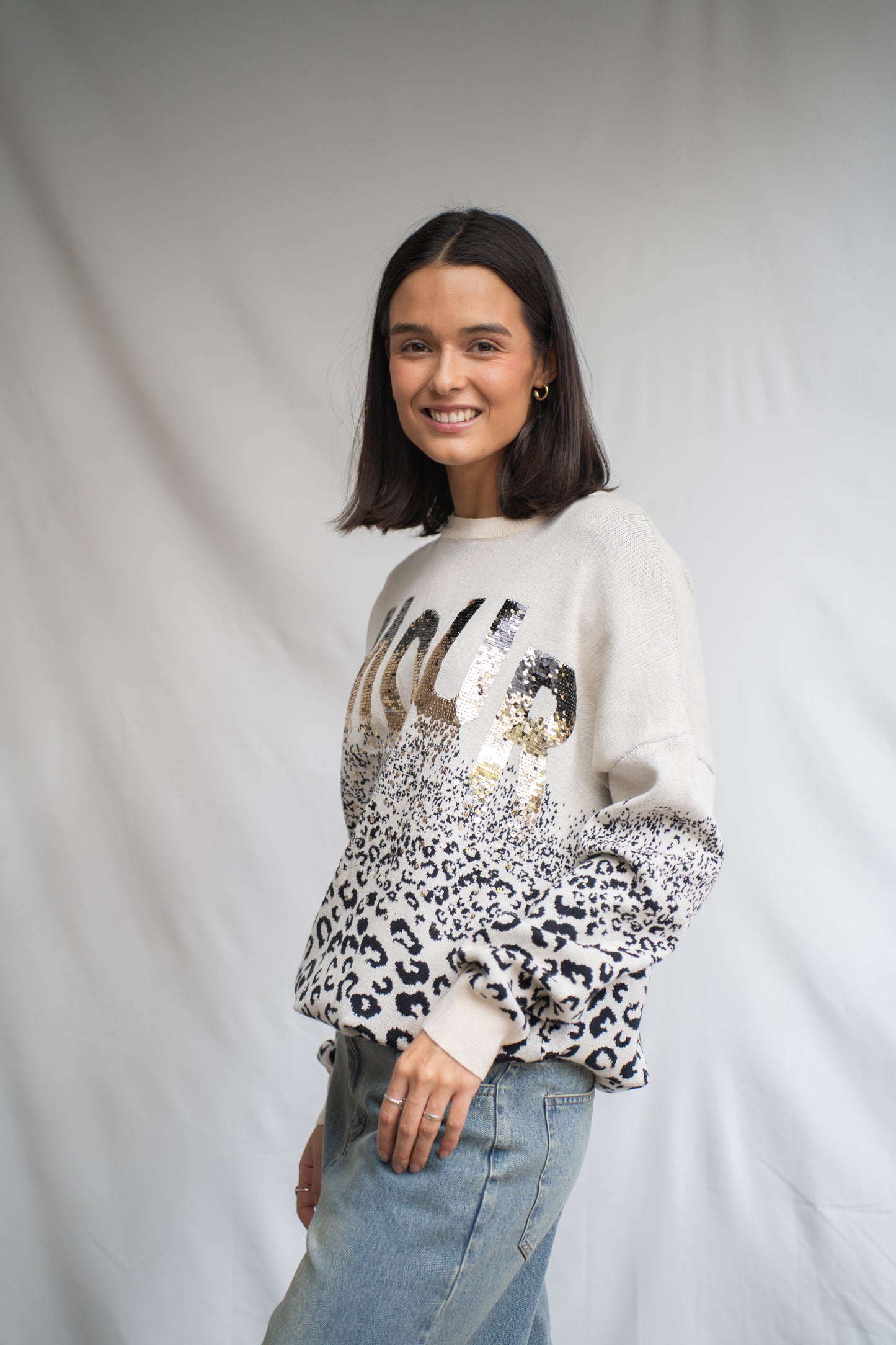 Sweater Amor Crema Lentejuelas