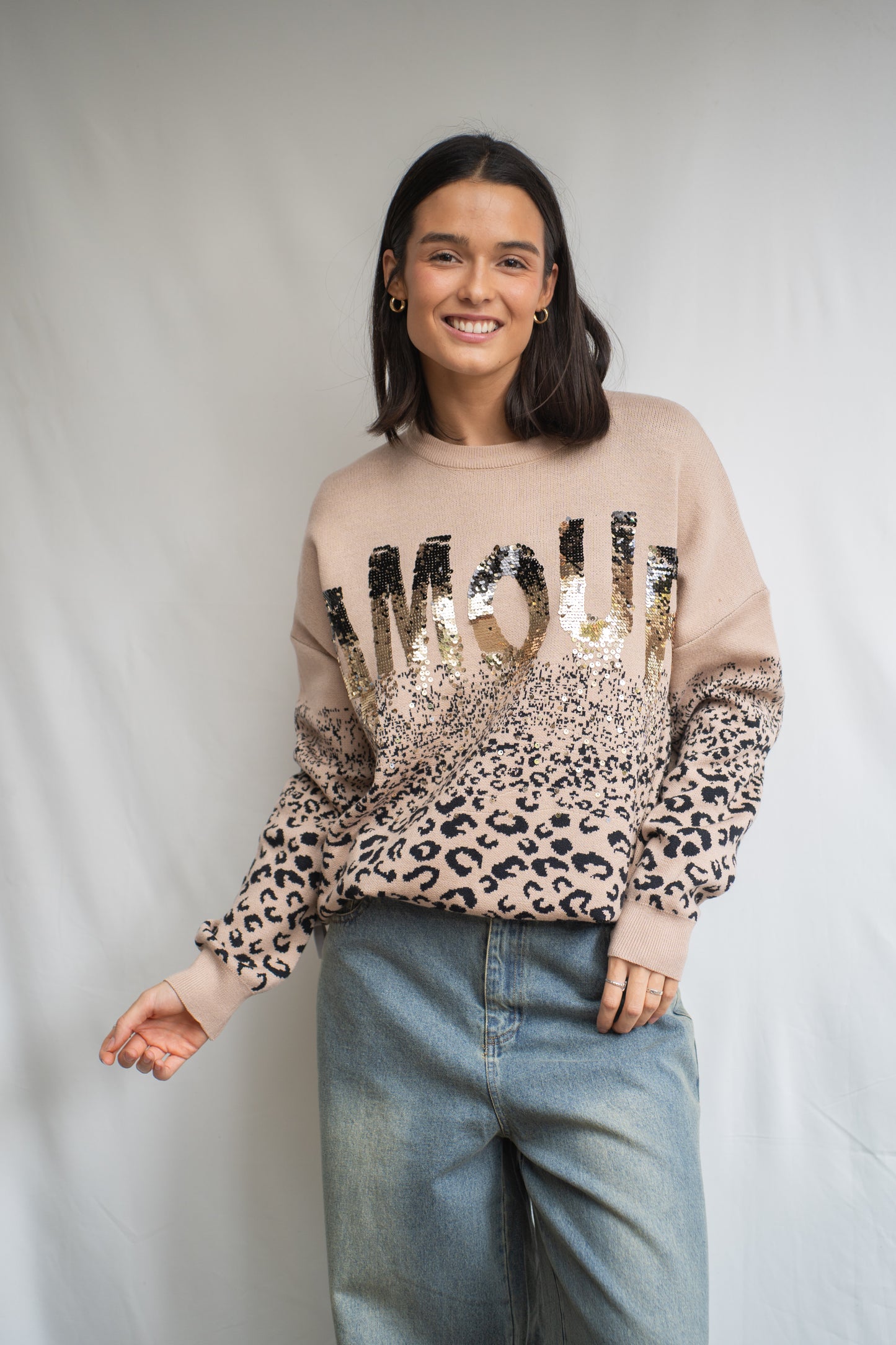 Sweater Amor Beige Lentejuelas