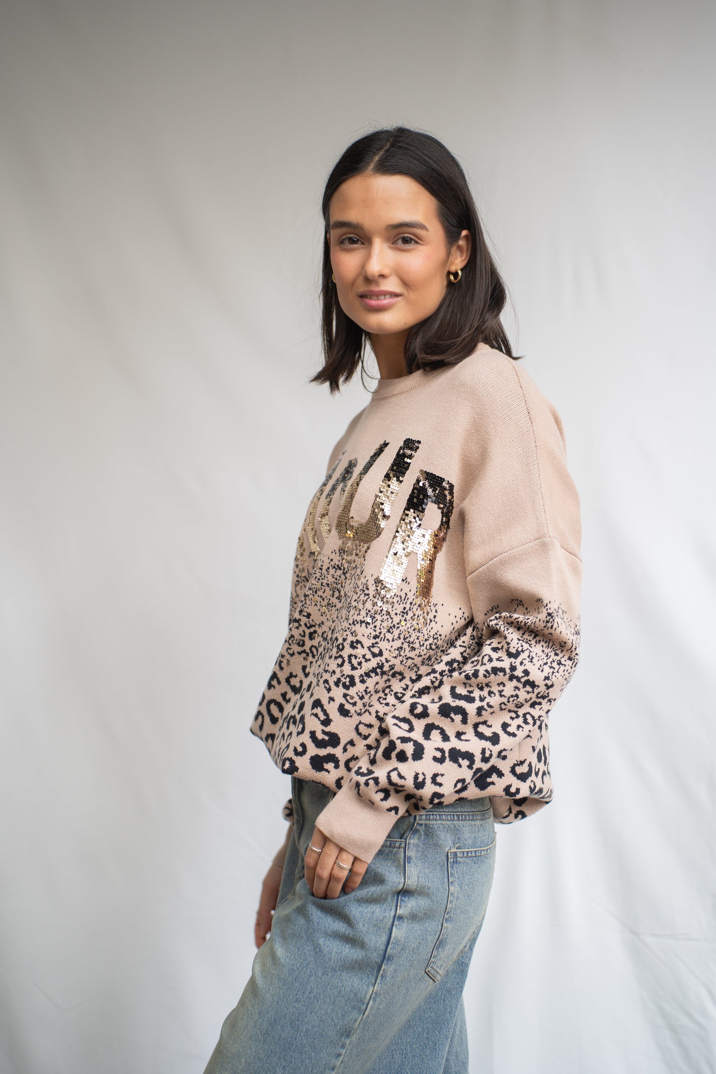 Sweater Amor Beige Lentejuelas