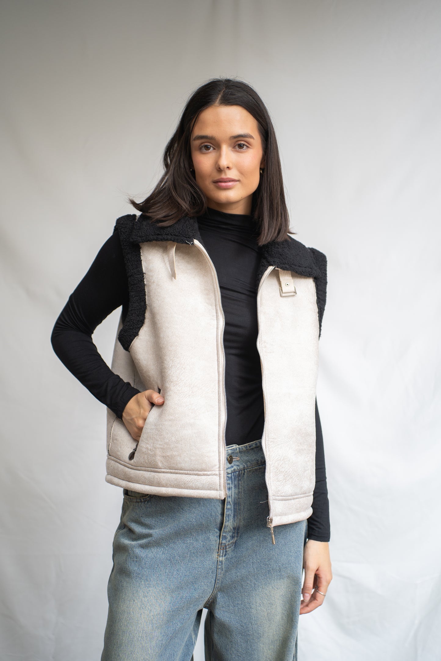 Chaqueta Jaques Blanca Sin Mangas