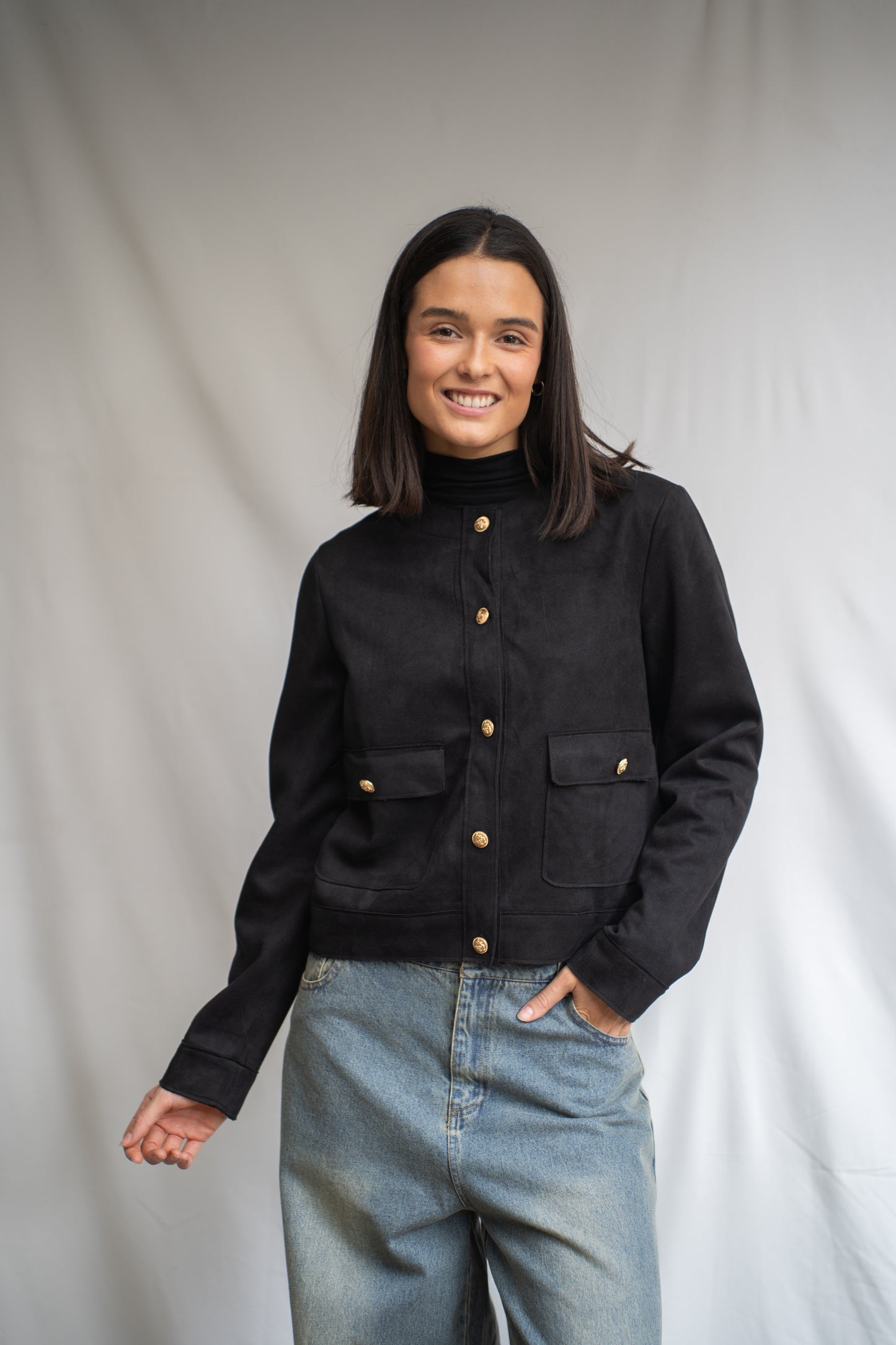 Chaqueta Coni Negra Ecogamuza