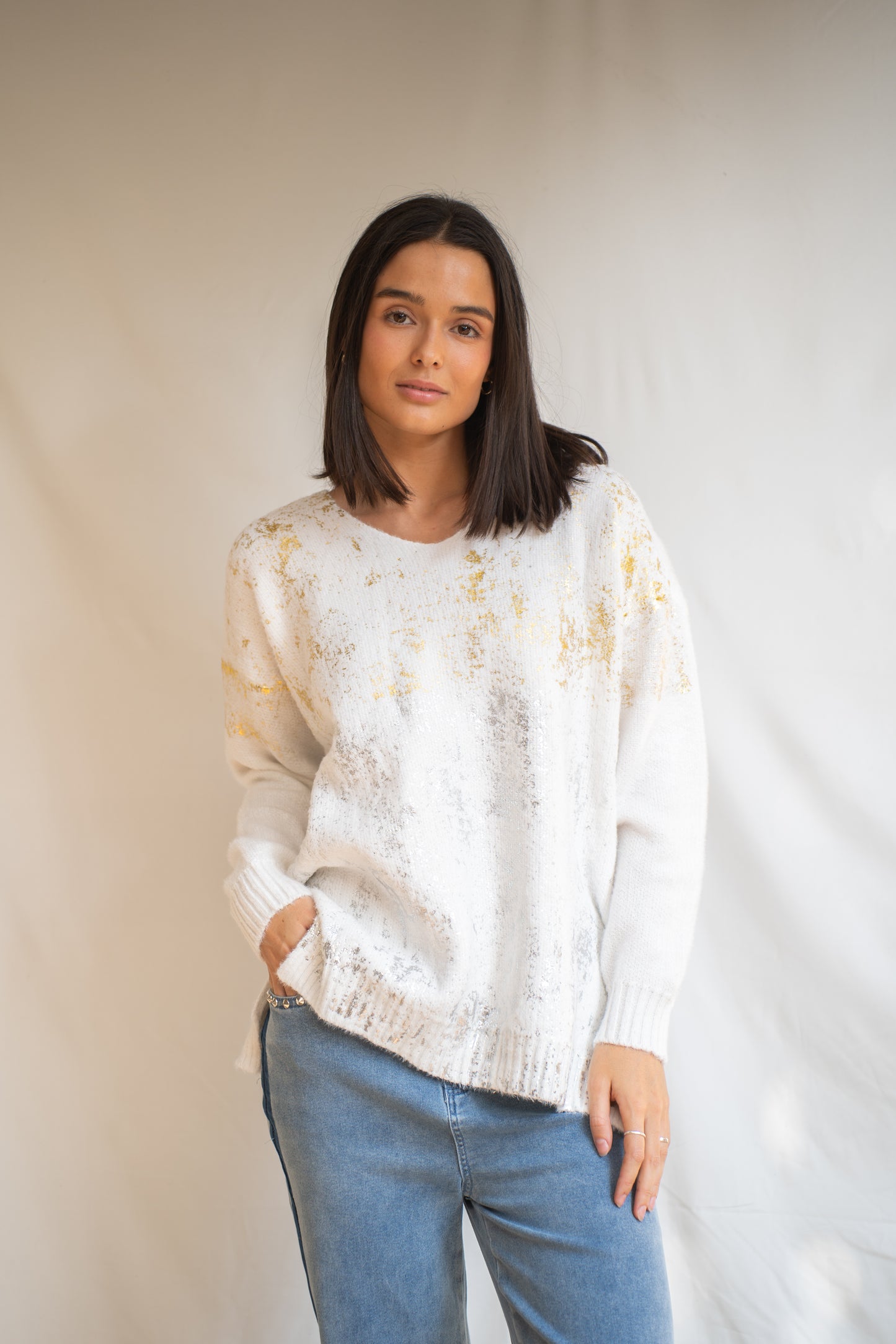 Sweater Peco Blanco Metálico