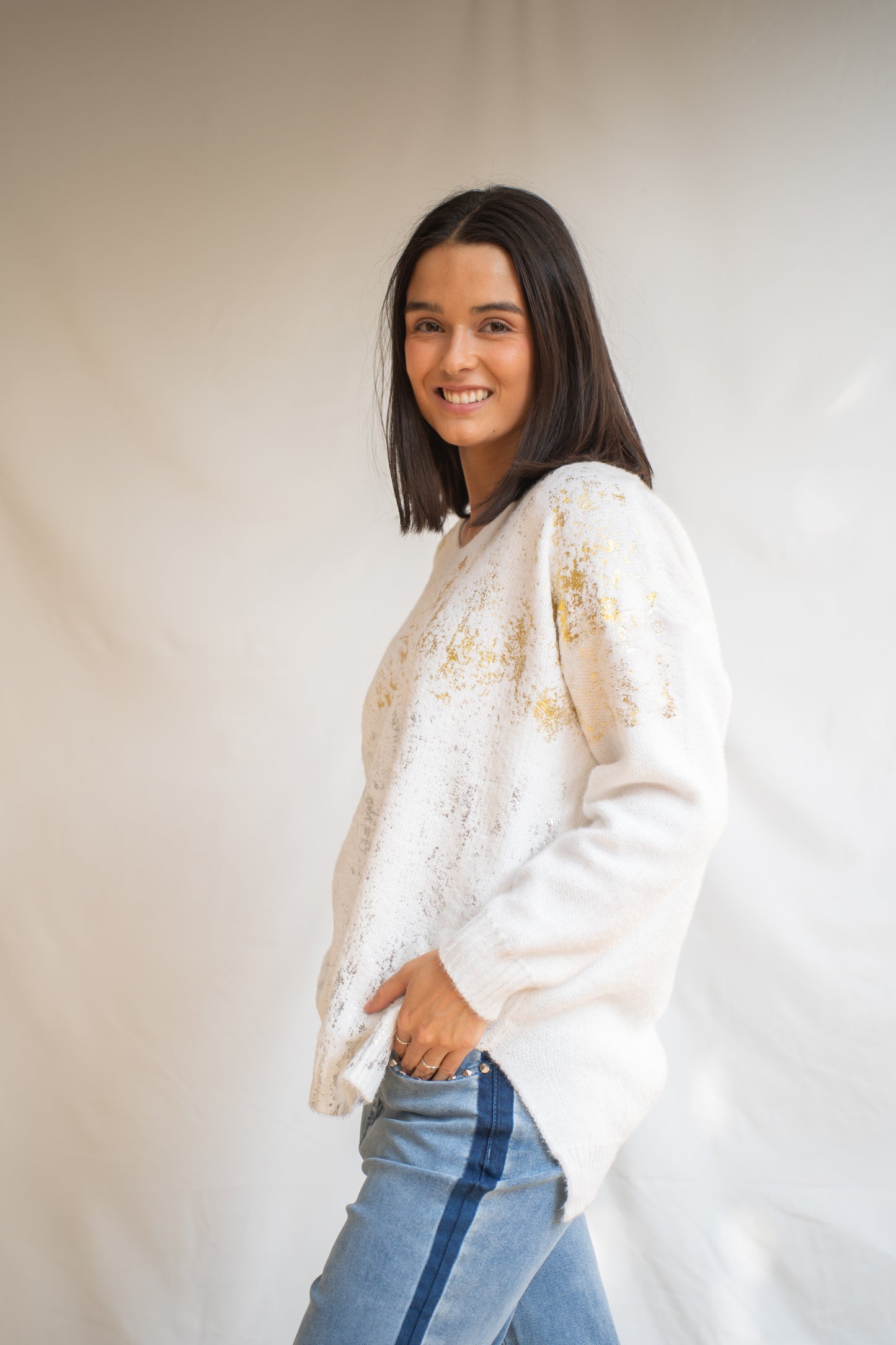 Sweater Peco Blanco Metálico