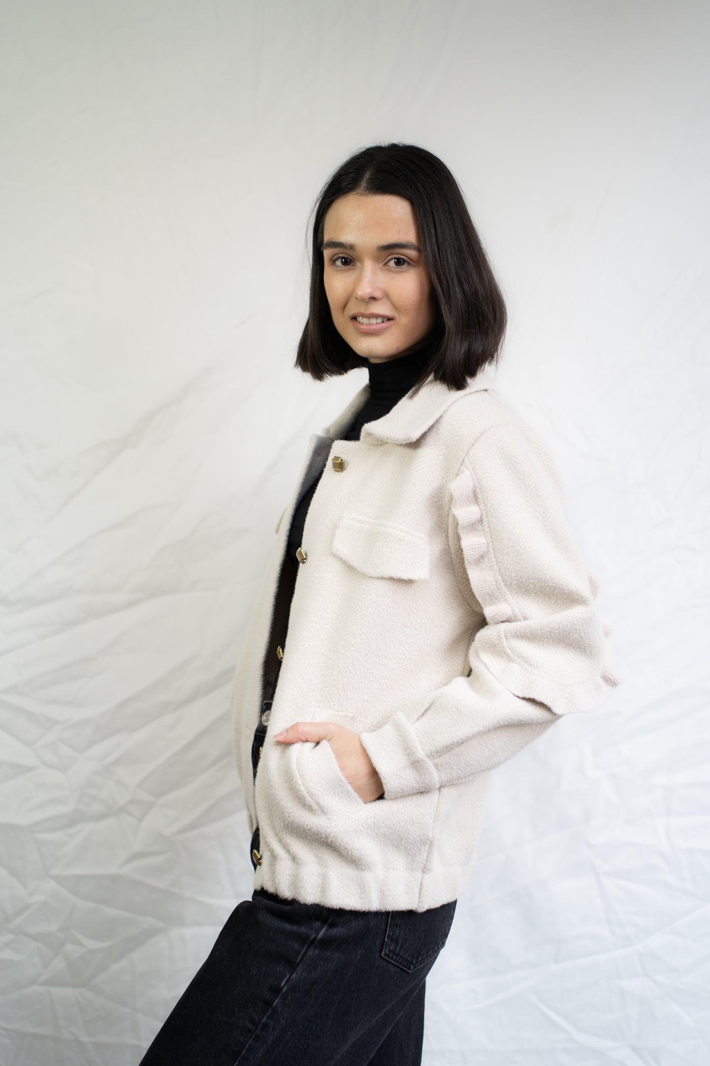 Chaqueta Moni Crema Brillos
