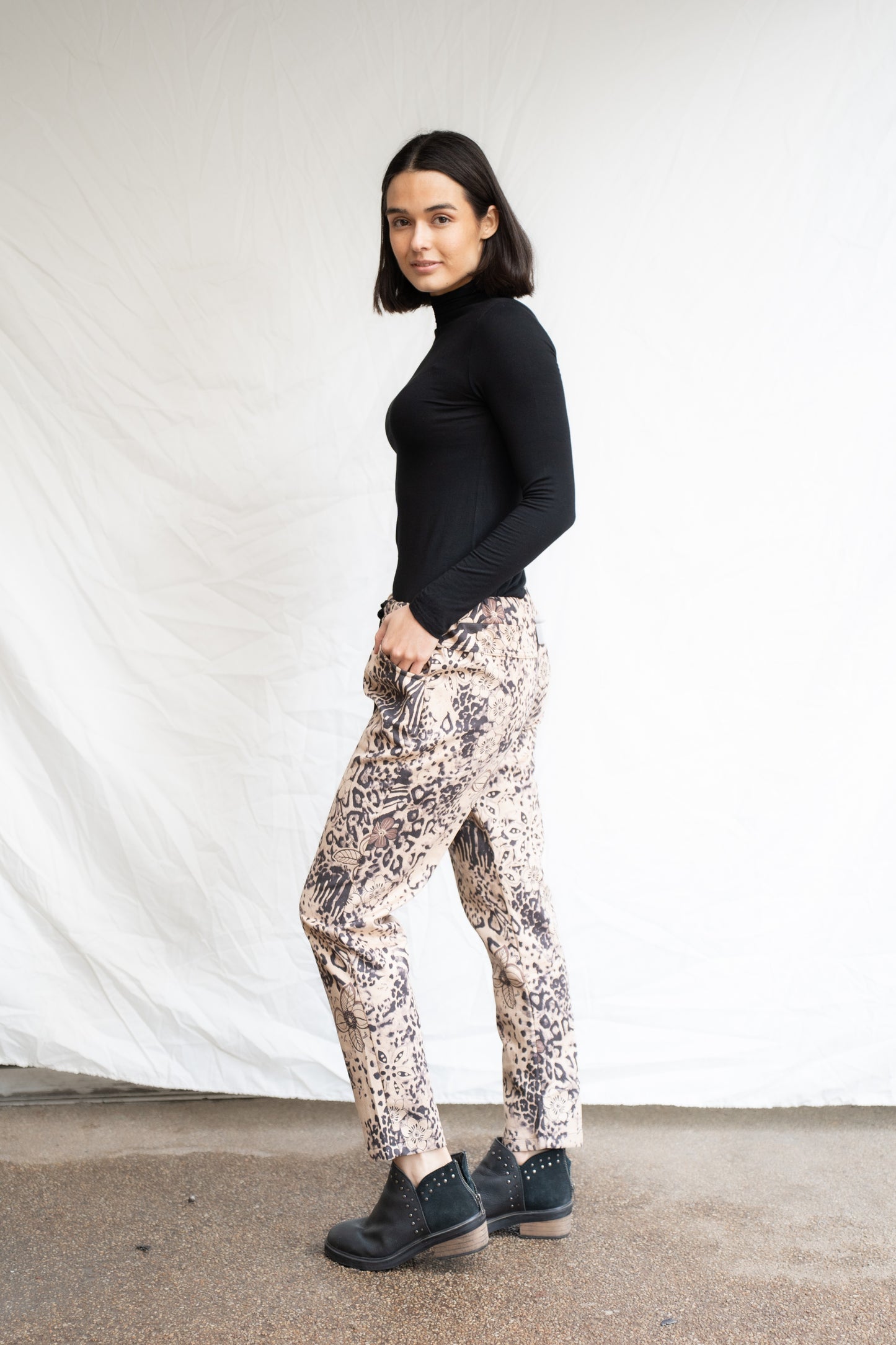Pantalón Joga Camel Print