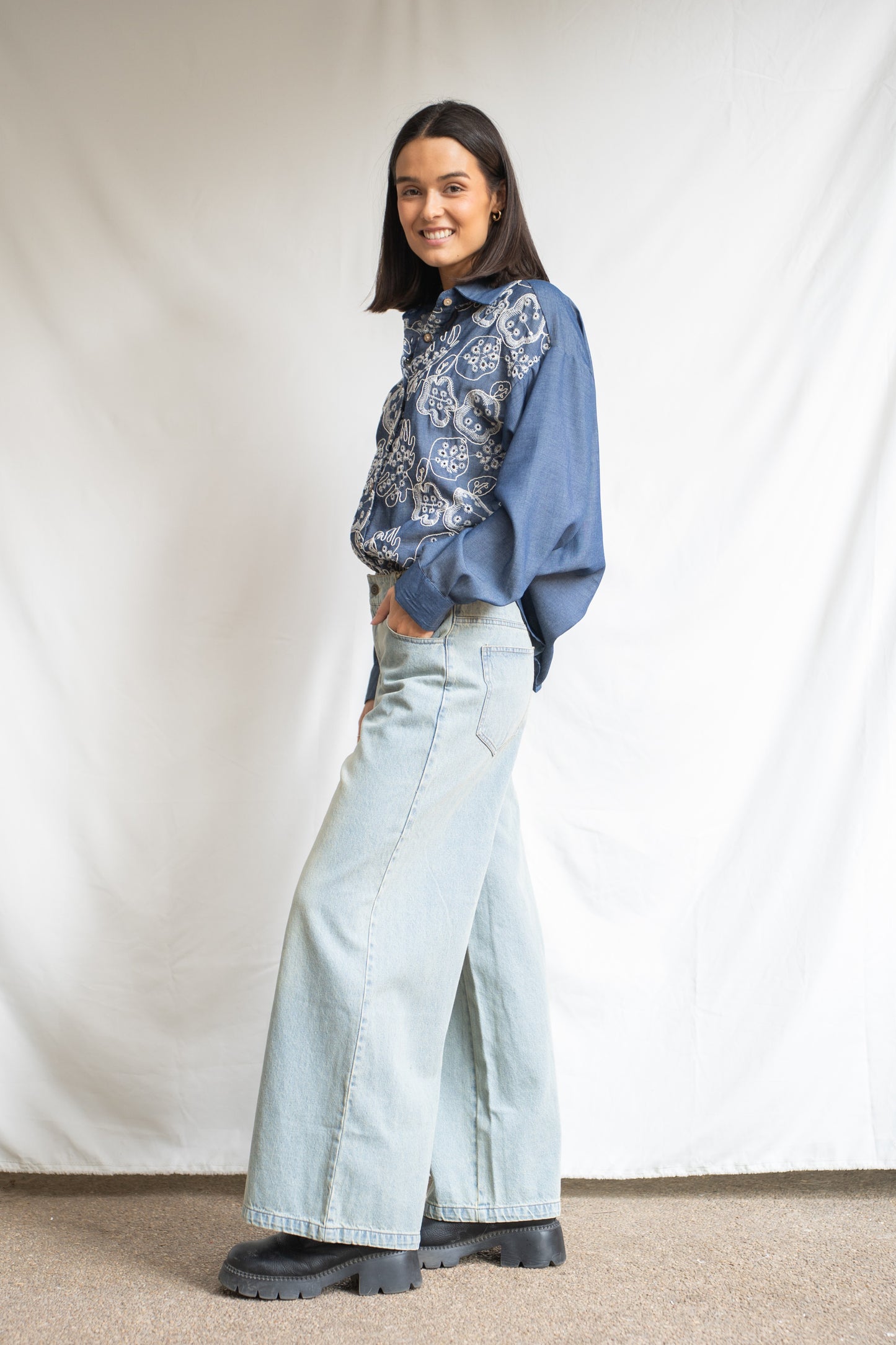 Jeans Wide Celeste-Pantalon-Picaflor