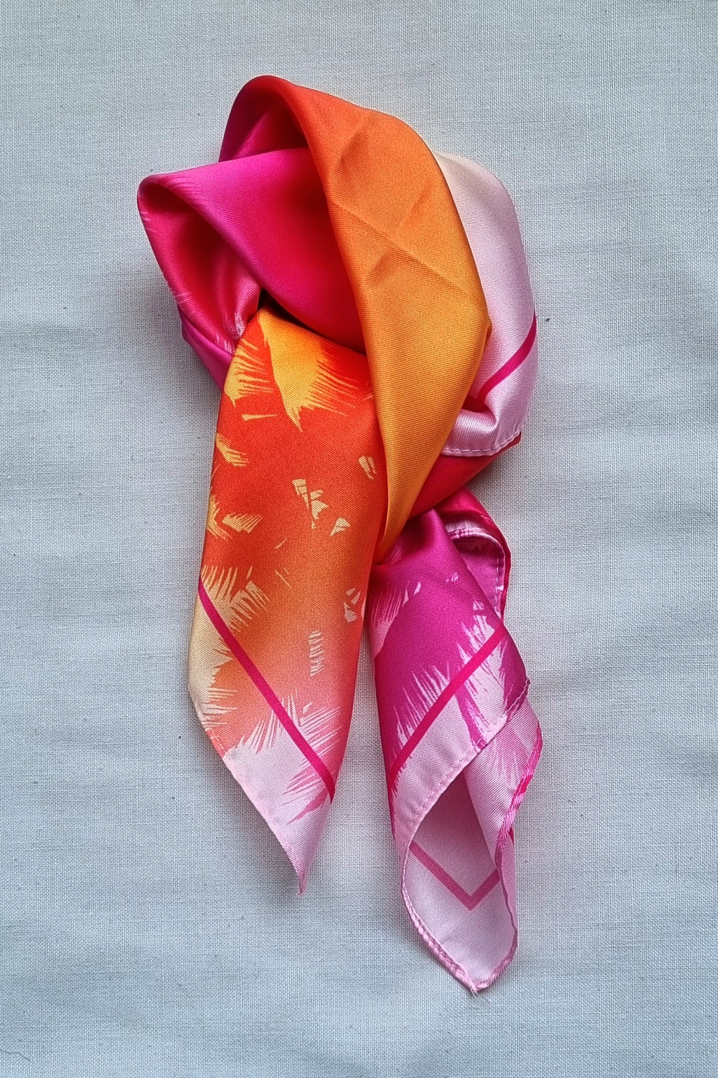 Pañuelo Sol Magenta