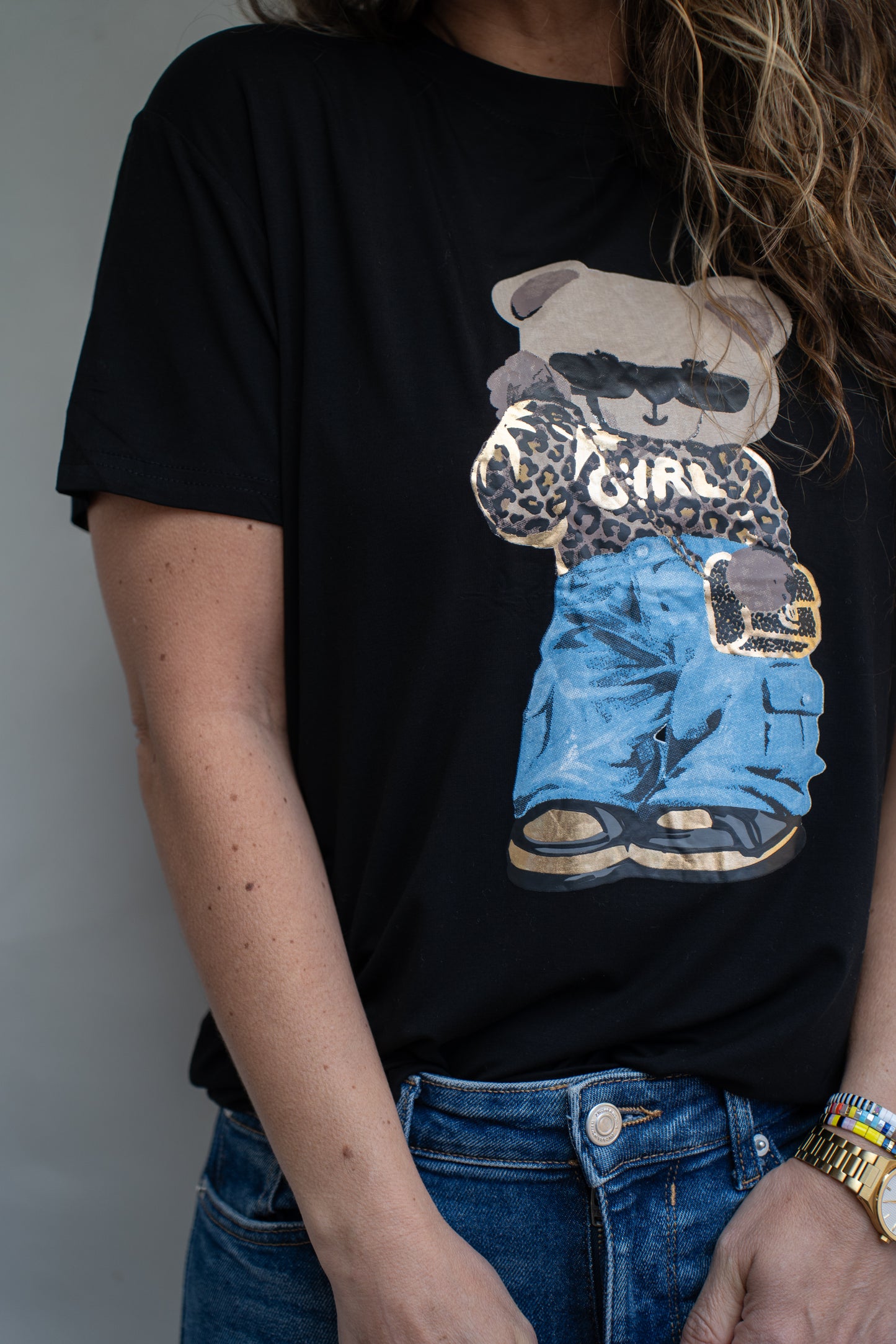 Polera Teddy Negra Estampada