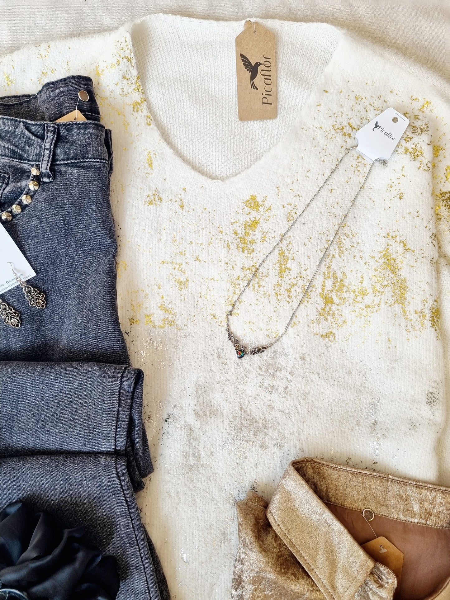 Sweater Peco Blanco Metálico