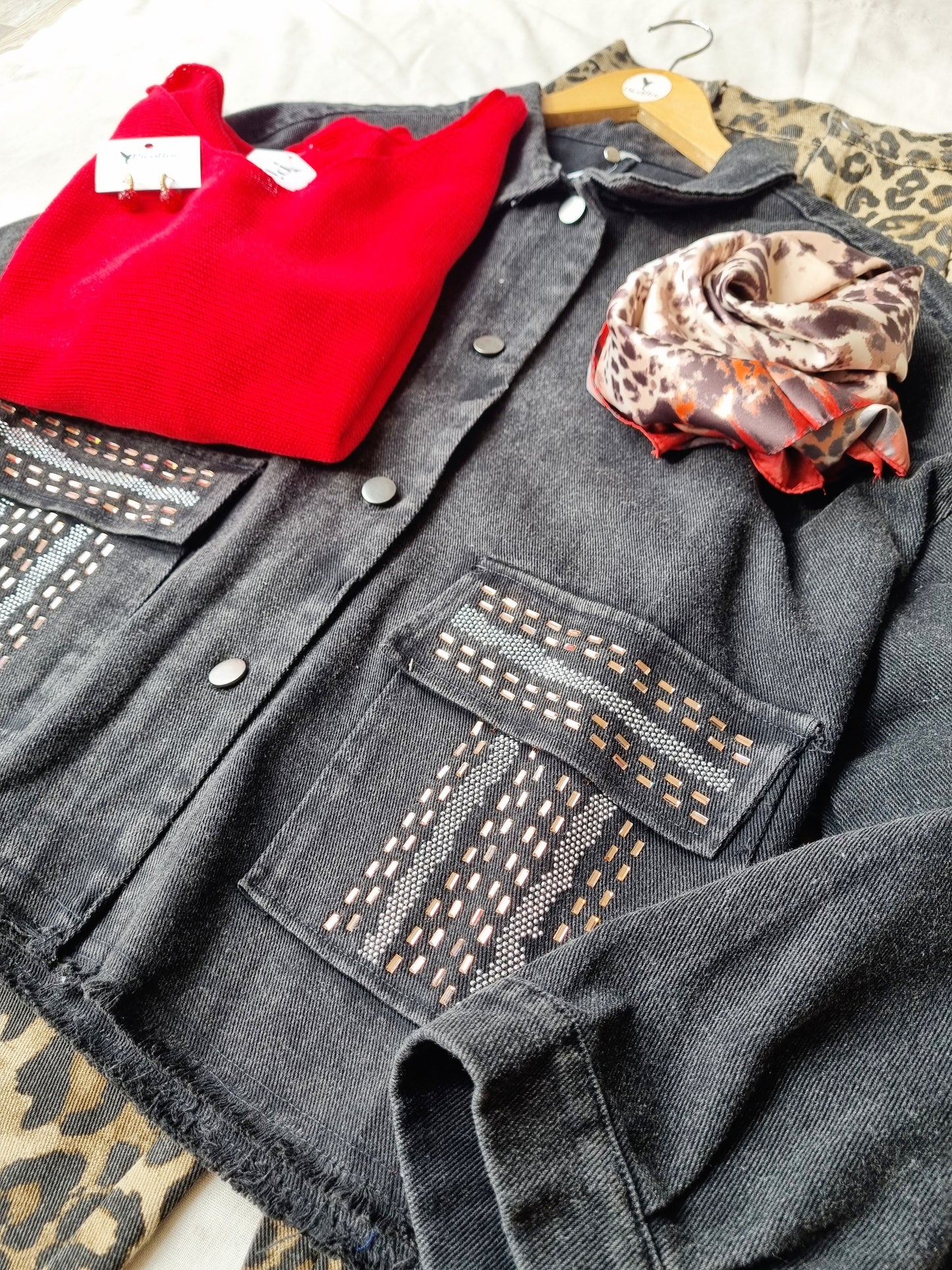 Chaqueta Chill Negra Brillos