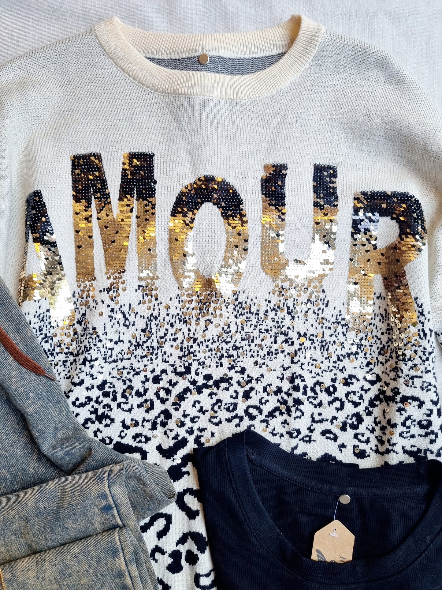 Sweater Amor Crema Lentejuelas