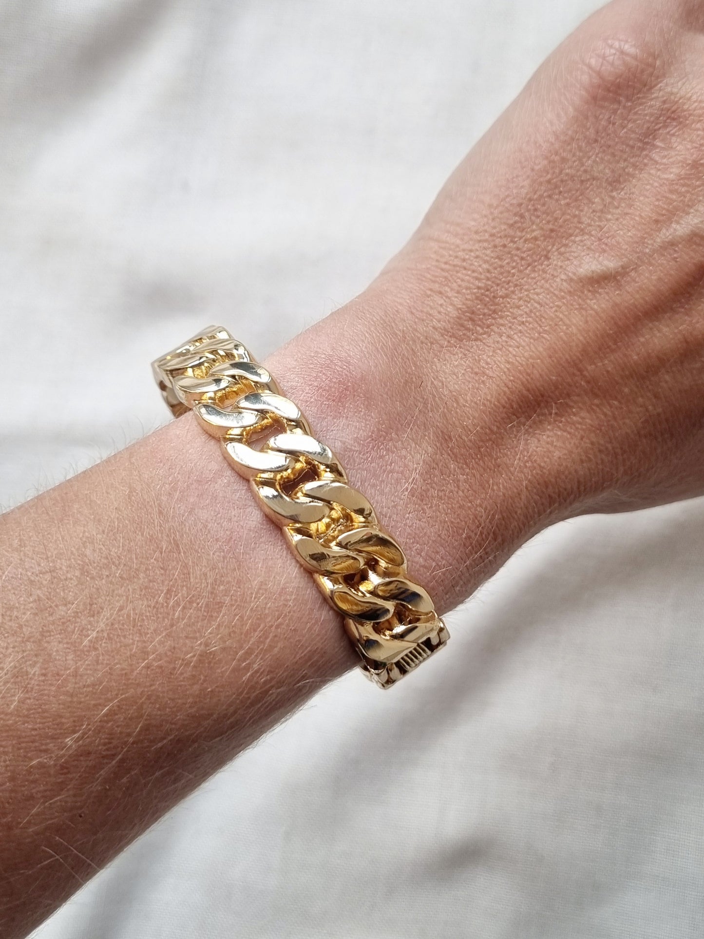 Brazalete Karo Dorado