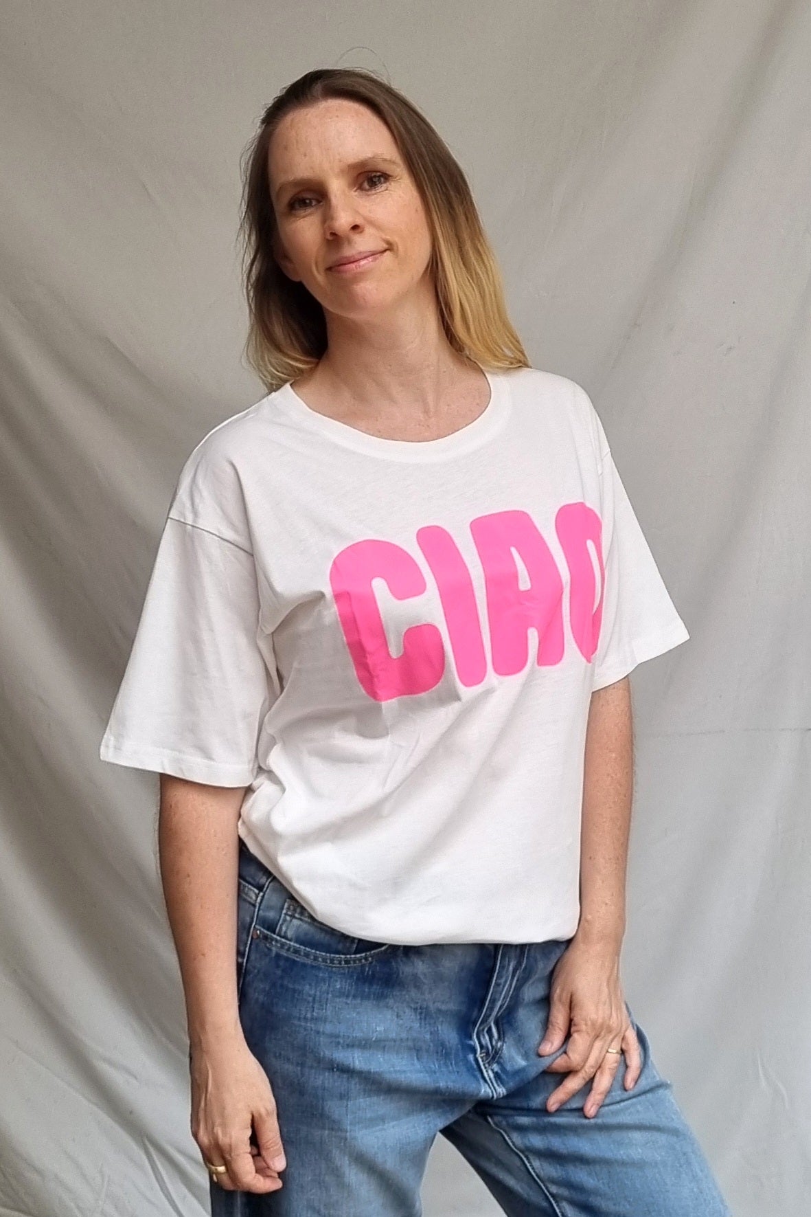 Polera Chao Blanca Rosa