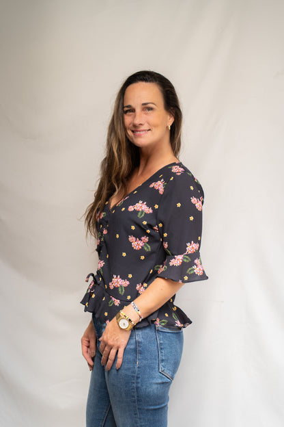 Blusa Flora Negra