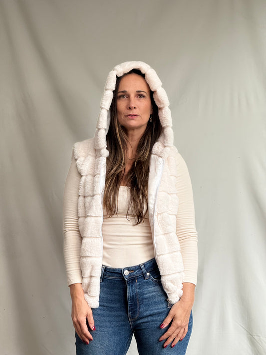 Chaqueta Mirella Blanca Peluda-Chaqueta-Picaflor