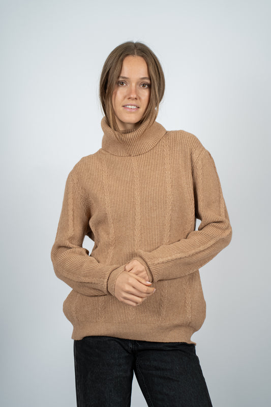 Sweater Cutri Camel Trenzado