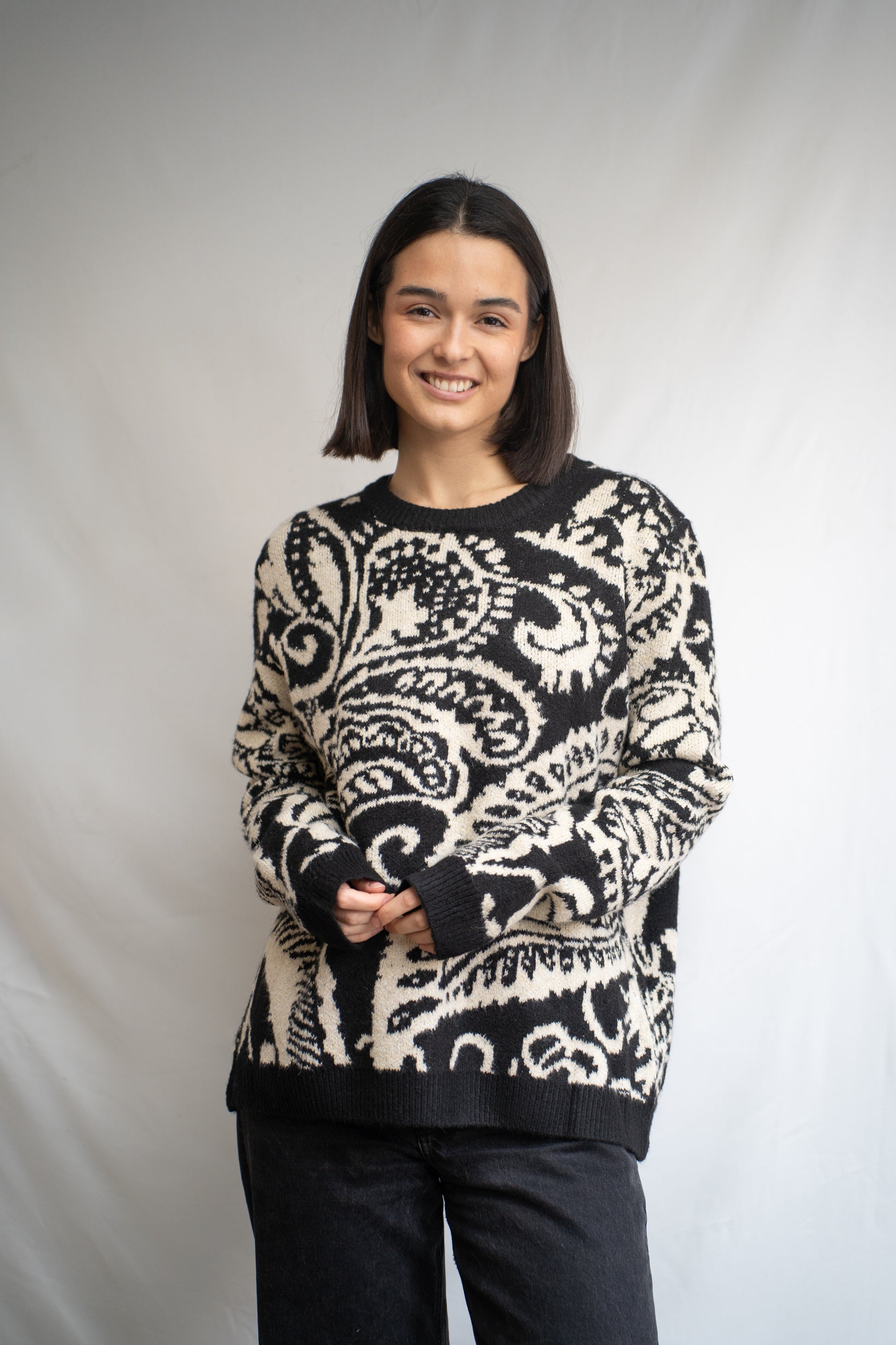 Sweater Dibri Negro Brillos