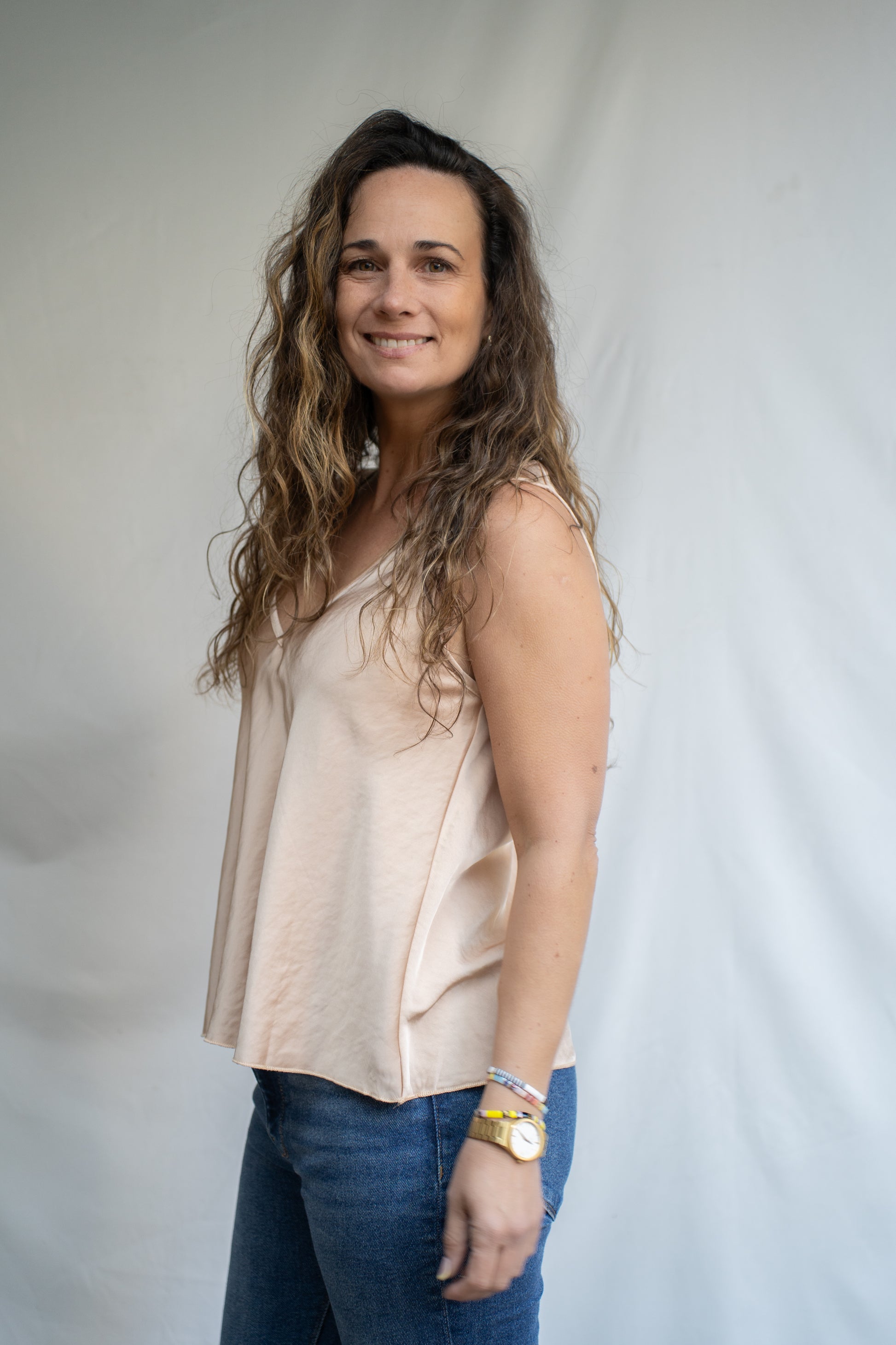 Polera Mariane Beige Satinada