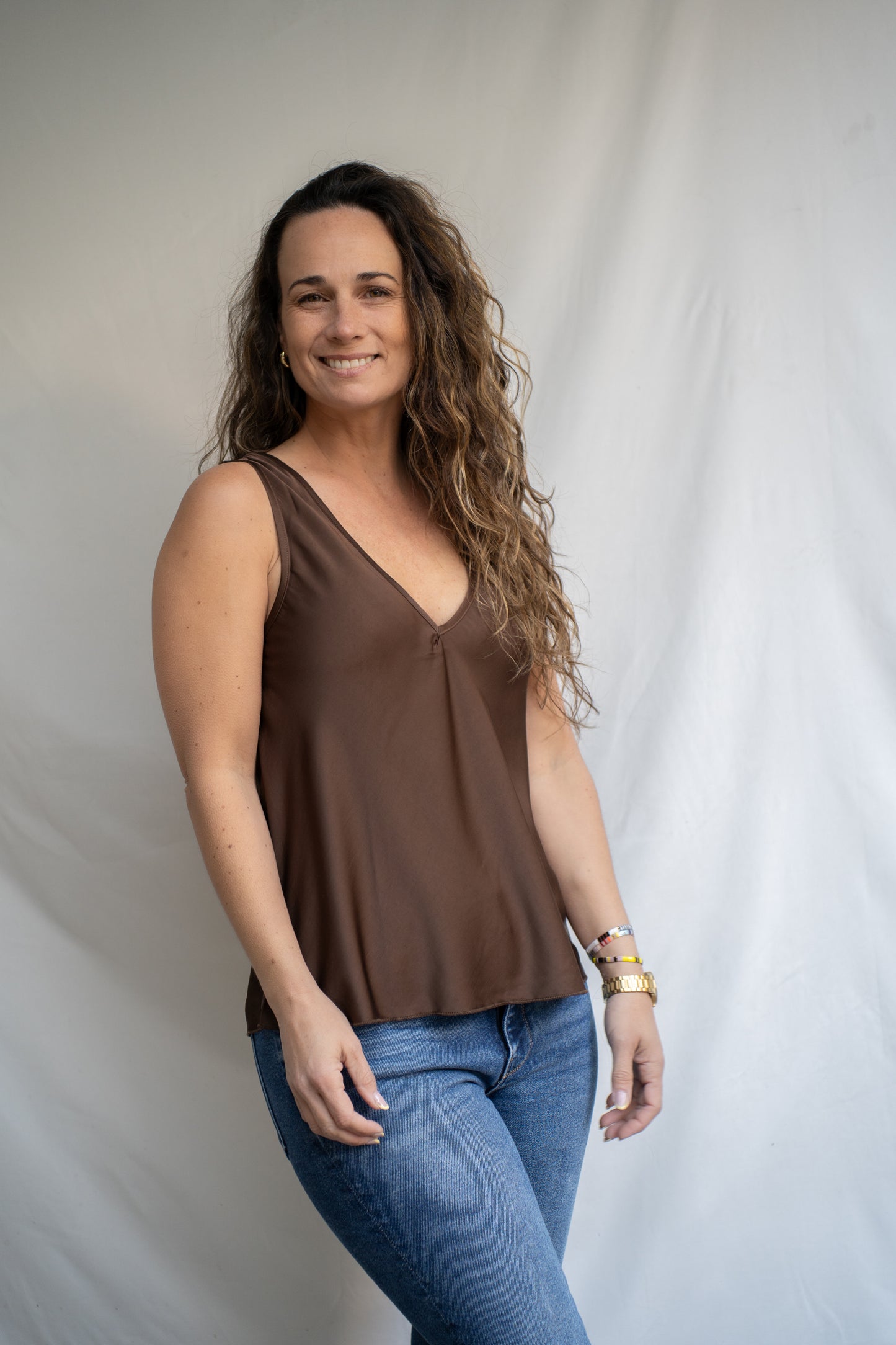 Polera Mariane Choco Satinada