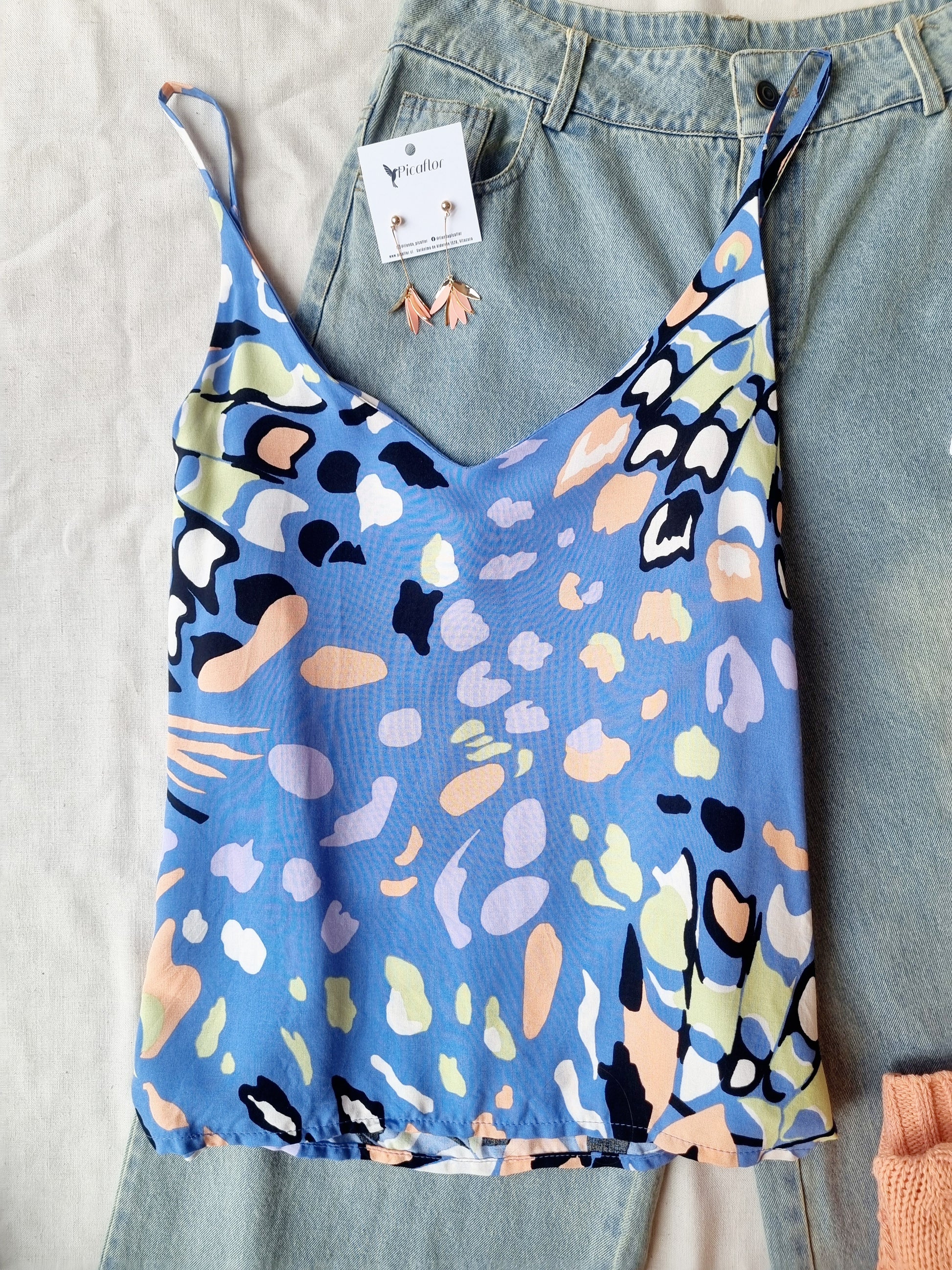 Polera Rumba Celeste Estampada