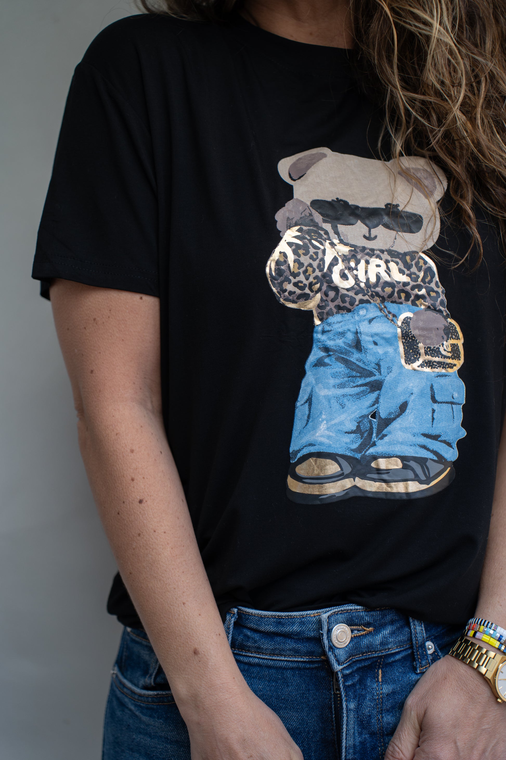 Polera Teddy Negra Estampada