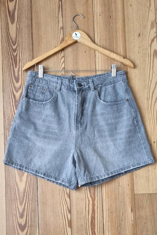 Short Komo Gris