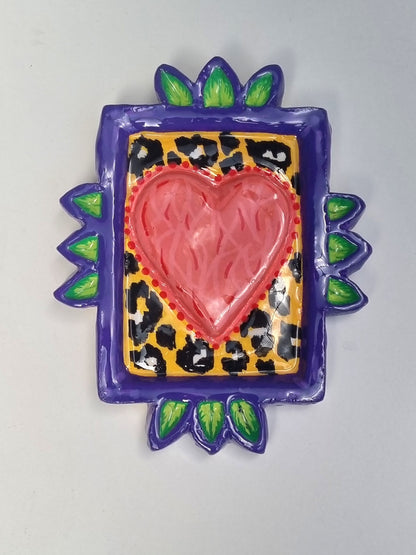 Decoración Yeso Corazón Pardo