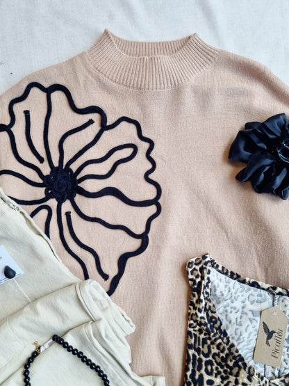 Sweater Pili Camel Flores