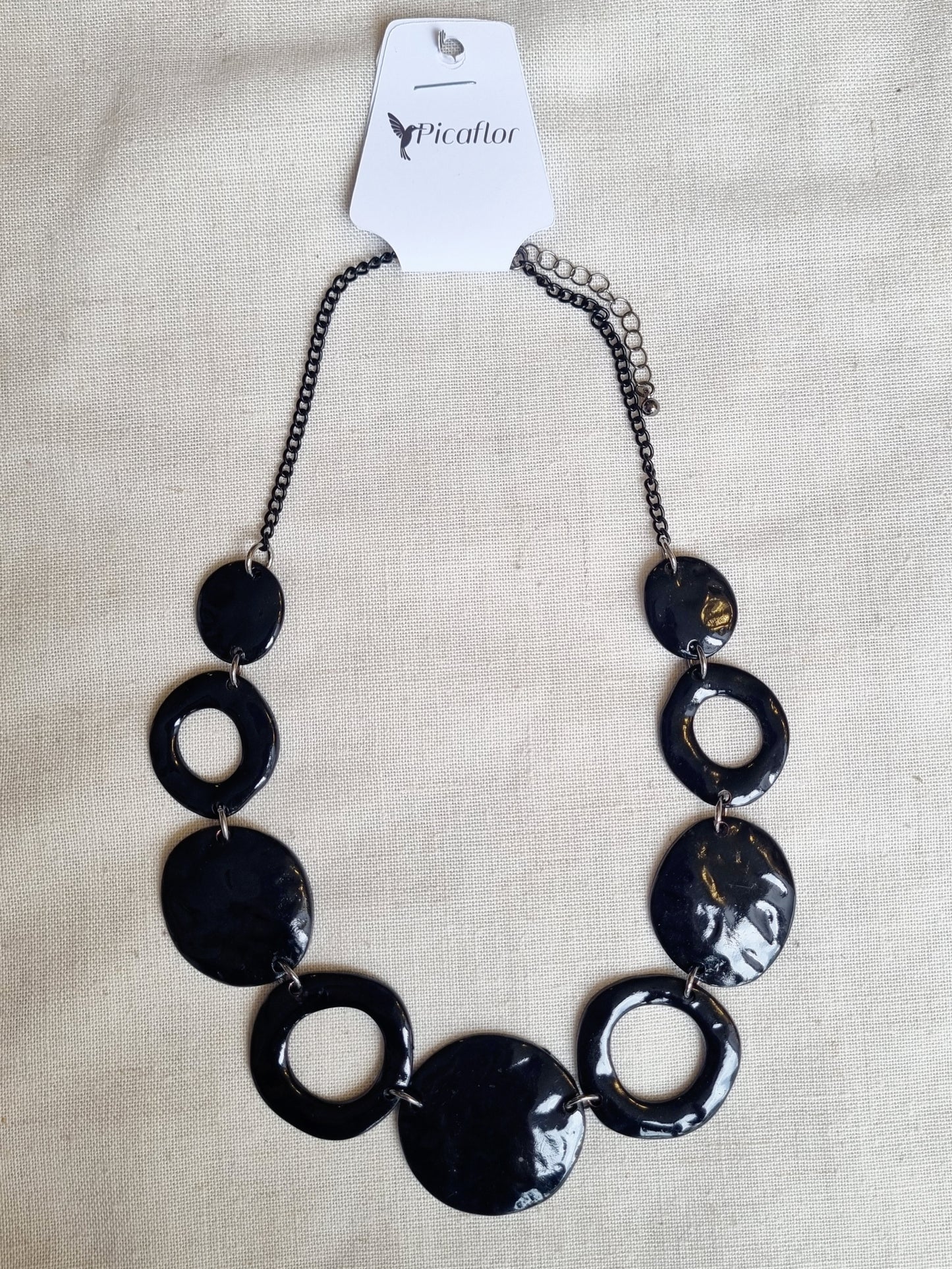 Collar Ciru Negro